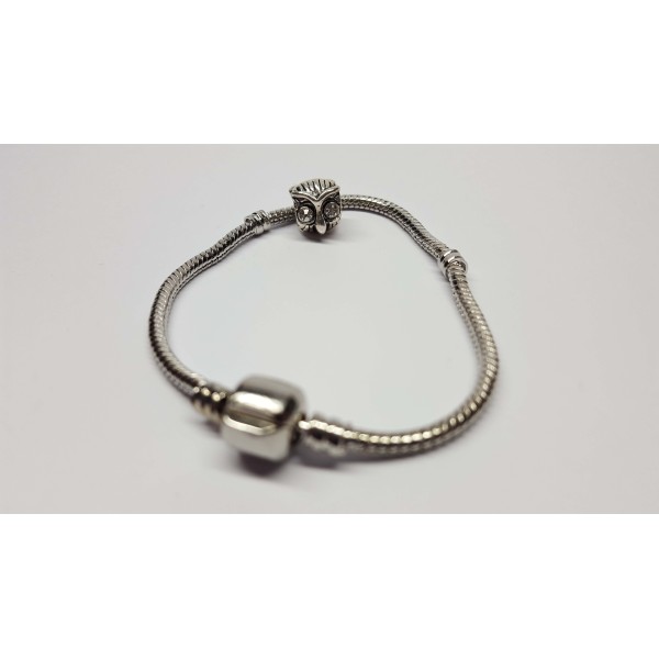 Bracelet with one talisman, model 10, pandora type